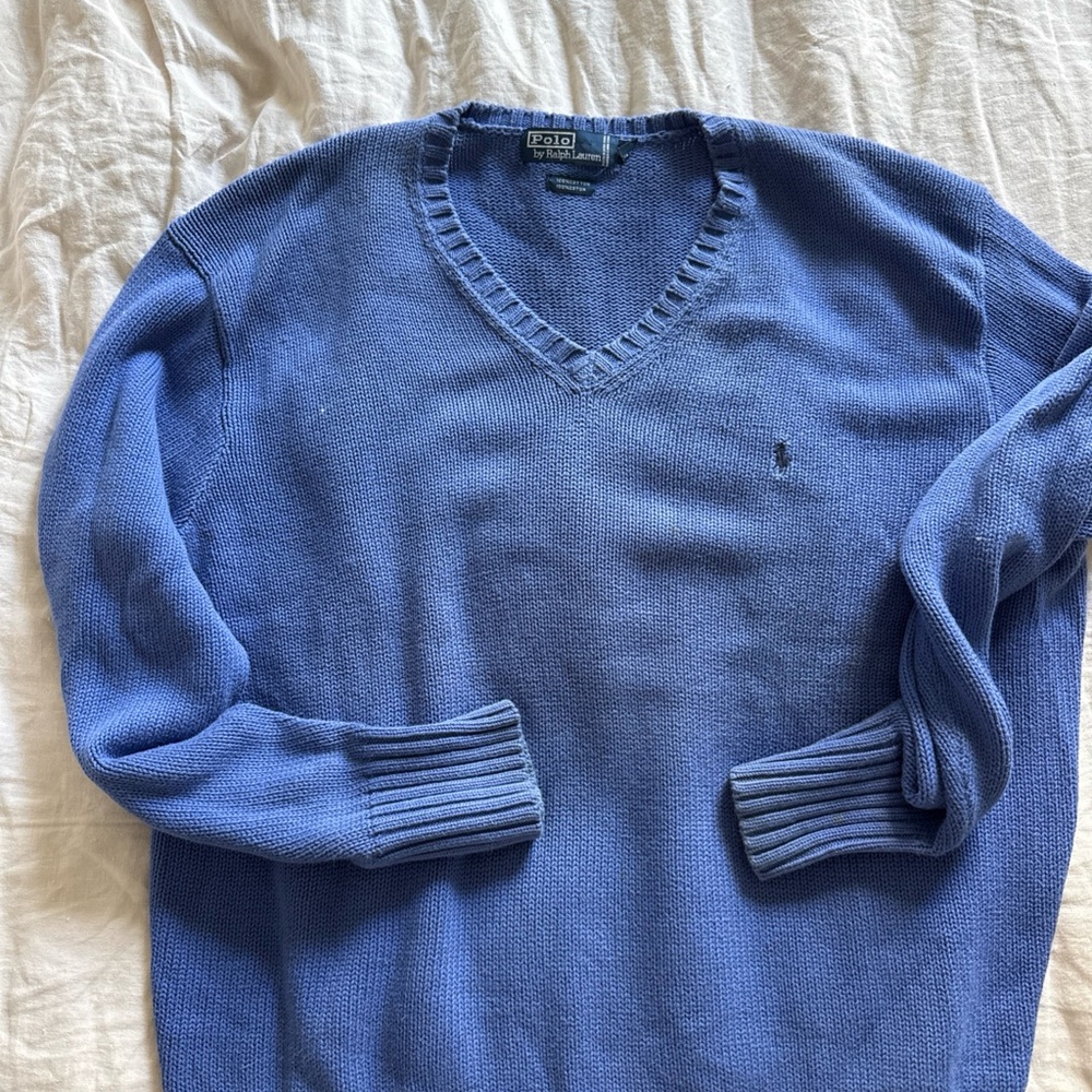 Ralph Lauren Men's V-Neck Sweater in Periwinkle Blue